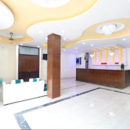 Hotel Kb Square Near Chandigarh Railway Station Zewnętrze zdjęcie