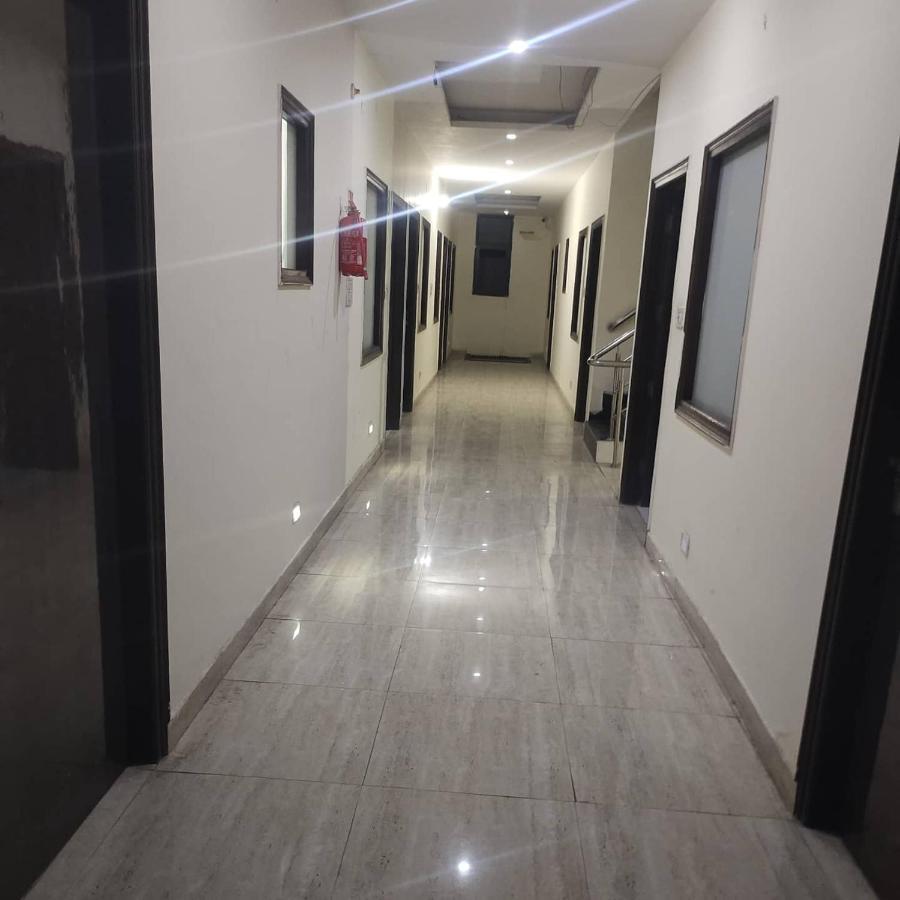 Hotel Kb Square Near Chandigarh Railway Station Pokój zdjęcie