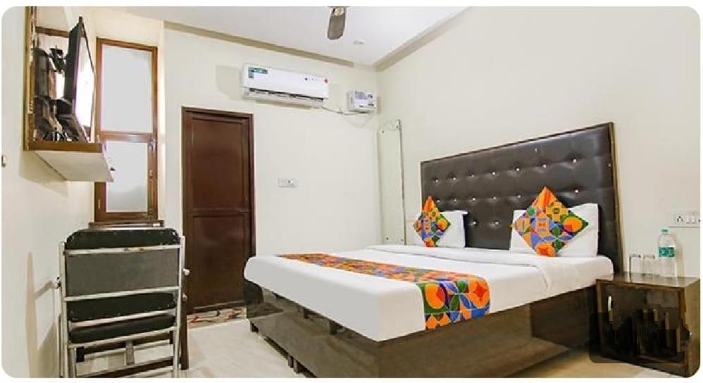 Hotel Kb Square Near Chandigarh Railway Station Zewnętrze zdjęcie